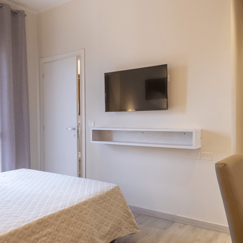 TV | Nova Hotel